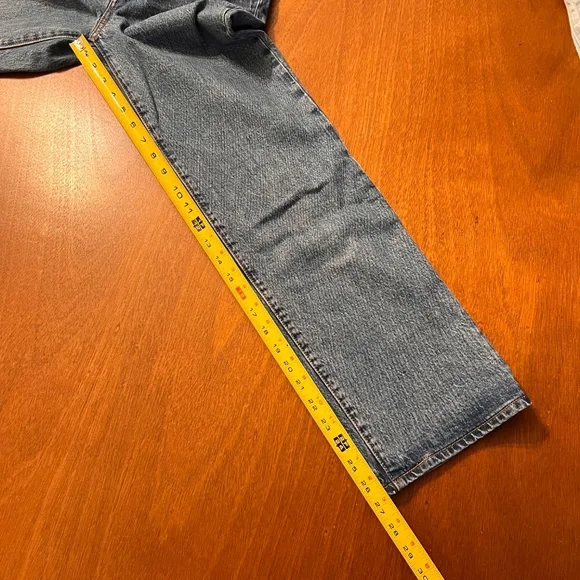 Levi's Ribcage Jeans - Picture 6 of 9